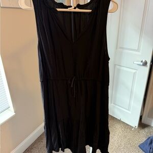GAP Black V-Neck Dress